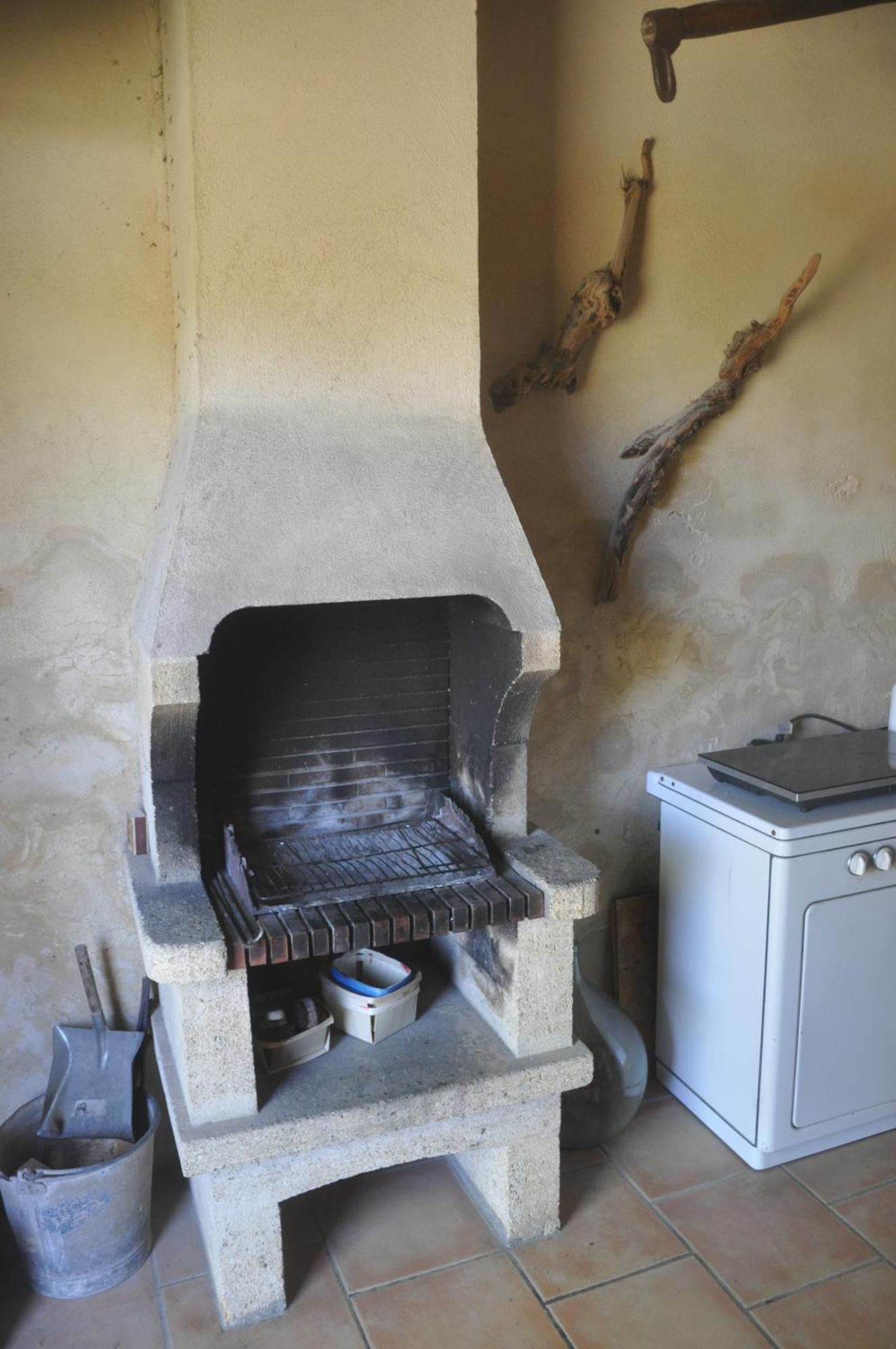 Bed and Breakfast La Ferme De Tonton Jules Et Mame Julia à Entraigues-sur-la-Sorgue Extérieur photo
